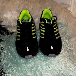 Nike Men’s Airs Max